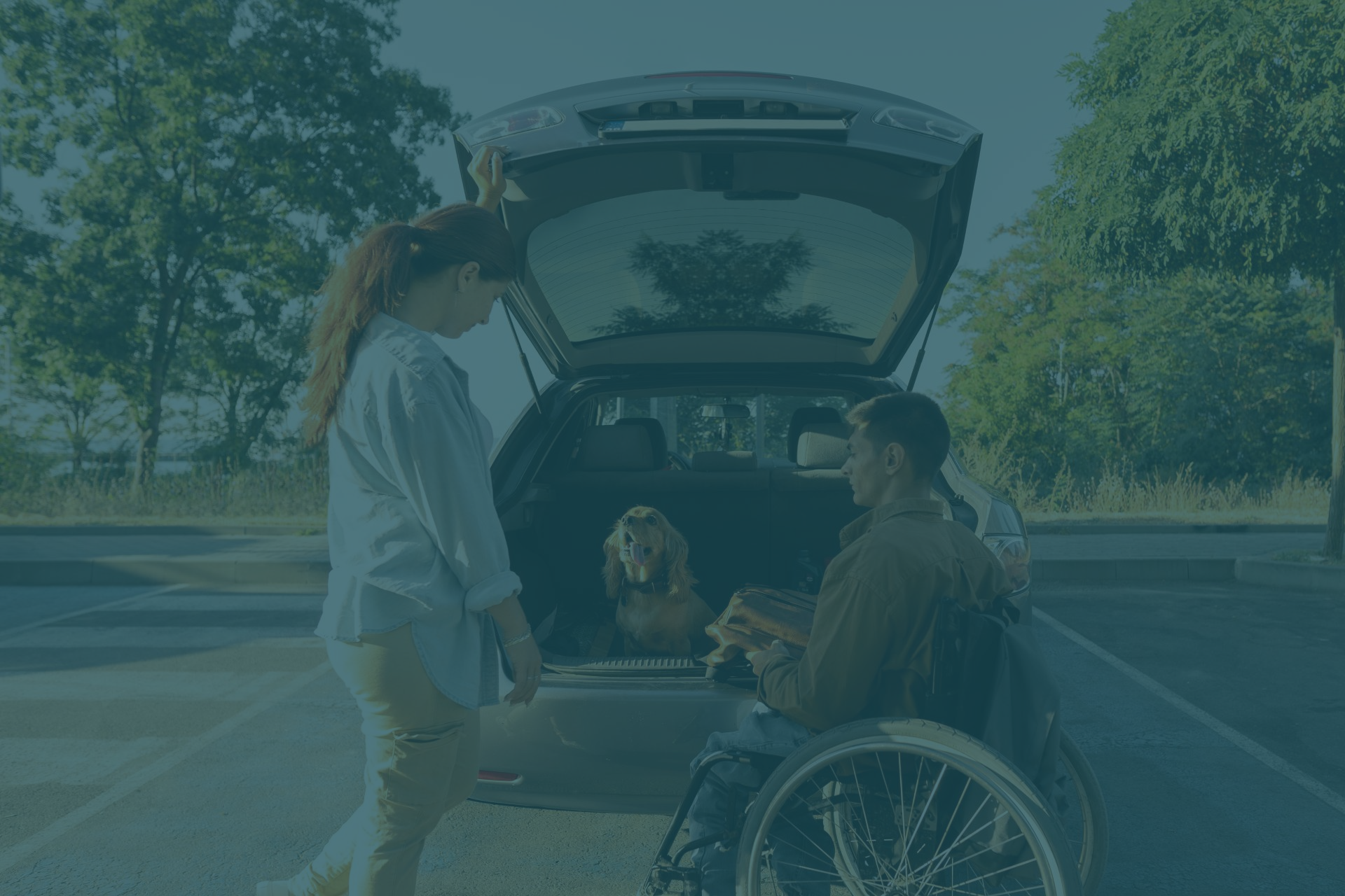 full-shot-people-with-dog-car-1 (2)